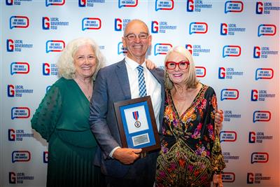 Scott Ferguson Lifetime Achievement Award (3)